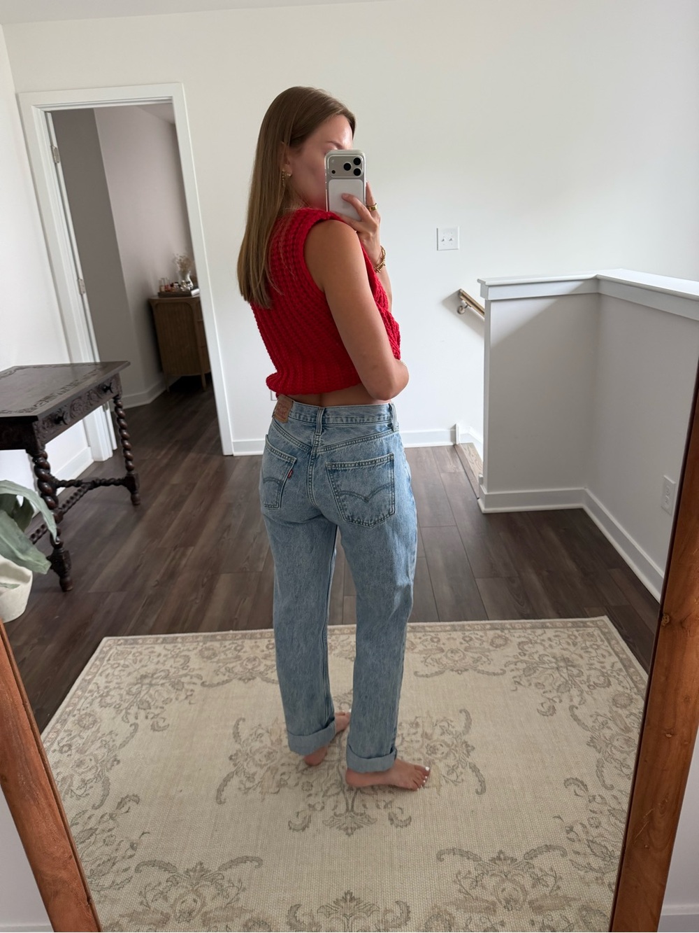 Light Washed Straight Legged Levi Strauss Denim Jeans - Picture 3 of 3
